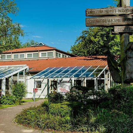 Miedzynarodowy Dom Spotkan Mlodziezy W Oswiecimiu Eksteriør bilde